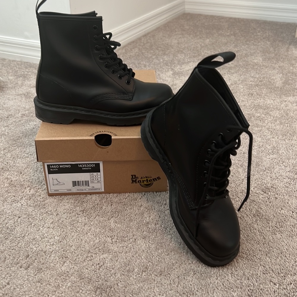 Doc Martens 1460 Mono